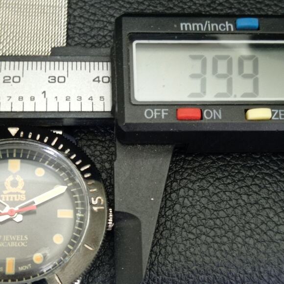 Vintage 1989 Titus Manual Mens Silver Watch W/Mesh Strap & Orange accents - Picture 7 of 9